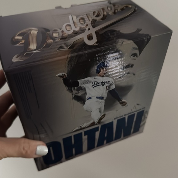Shohei Otani 50/50 Bobblehead Collectible LA Dodgers SGA 5/15 New in Box - Picture 5 of 6
